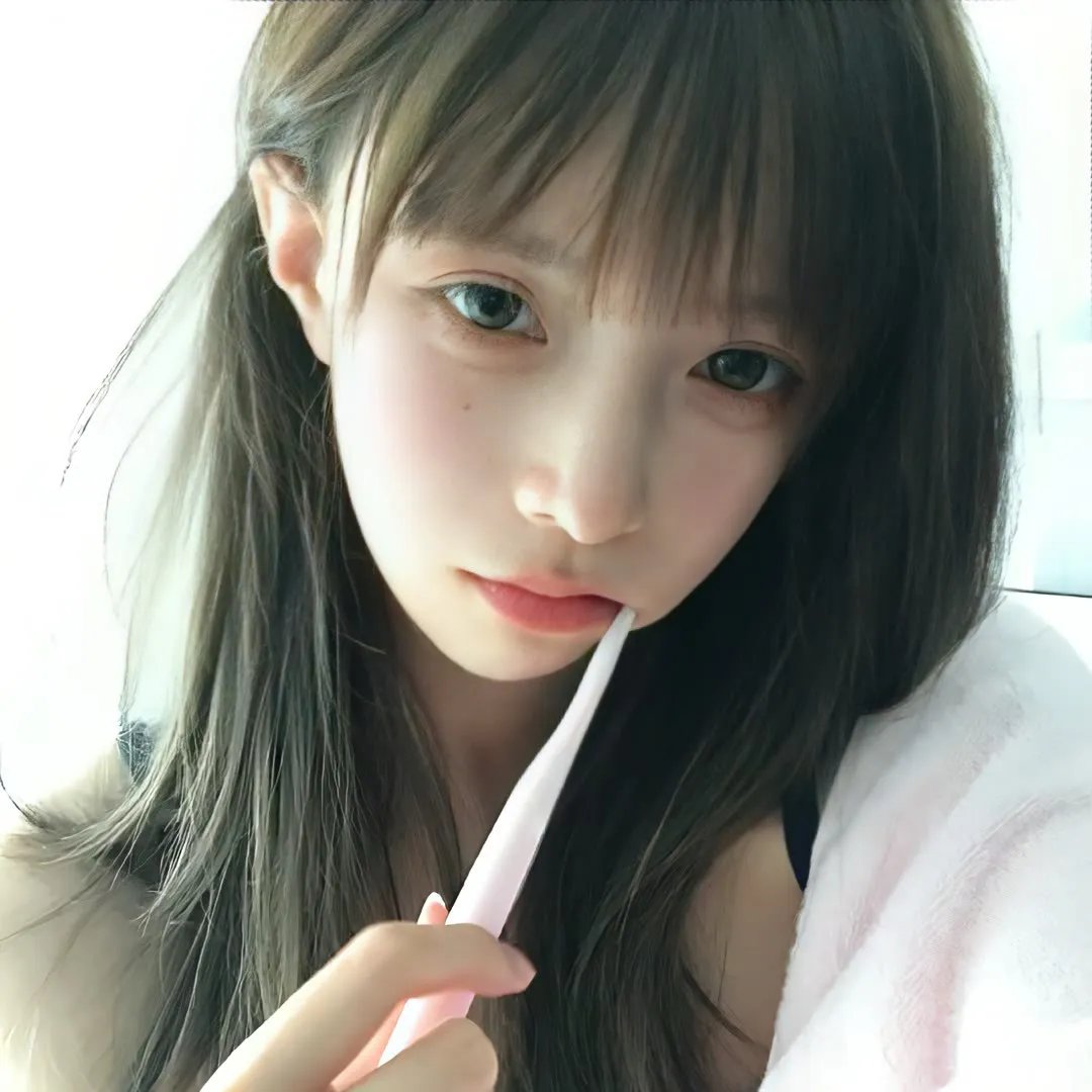 闺蜜的危险游戏 封面